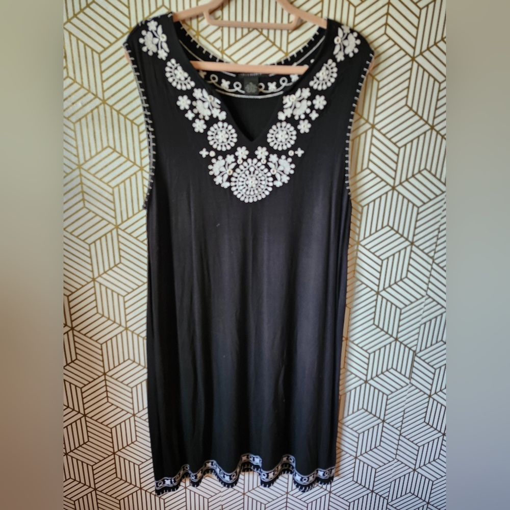 Grace Elements Black Dress with White Embroidery